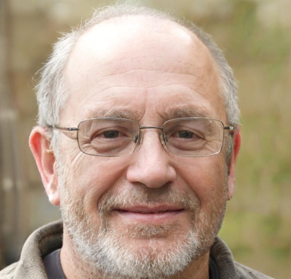 Esteve Caballero, Director de Análisis Financiero